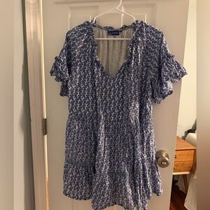 Roe Garden Blue Floral Ruffle-Sleeve Women’s Top